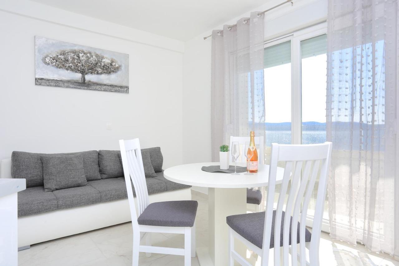 Family Friendly Apartments With A Swimming Pool Zivogosce - Porat, Makarska - 18150 Exterior foto